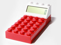 Необычный калькулятор похож на лего