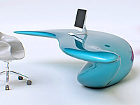 Волнообразная форма стола