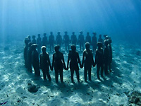 Завораживающие подводные скульптуры