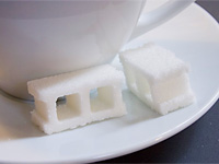 Дырявые сахарные блоки