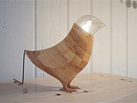 Интересный дизайн настольной лампы из Белорусии